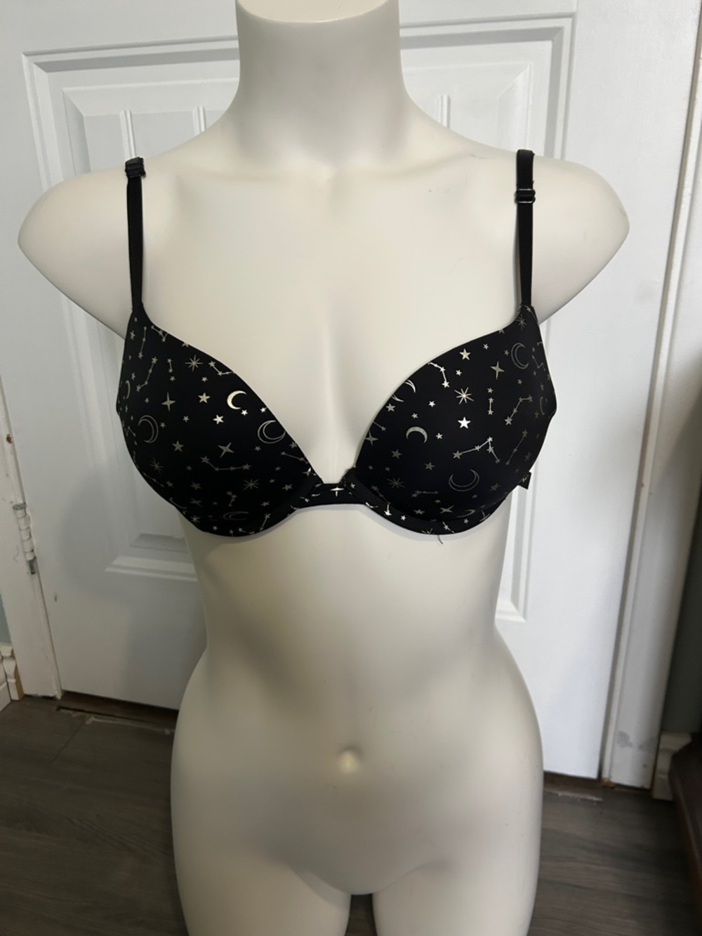 Victoria's Secret Black and Silver Celestial Print Push-Up Bra